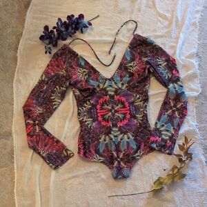 Warrior Within Festival Dance Onesie Long Sleeve Floral Feathers Size L Purple